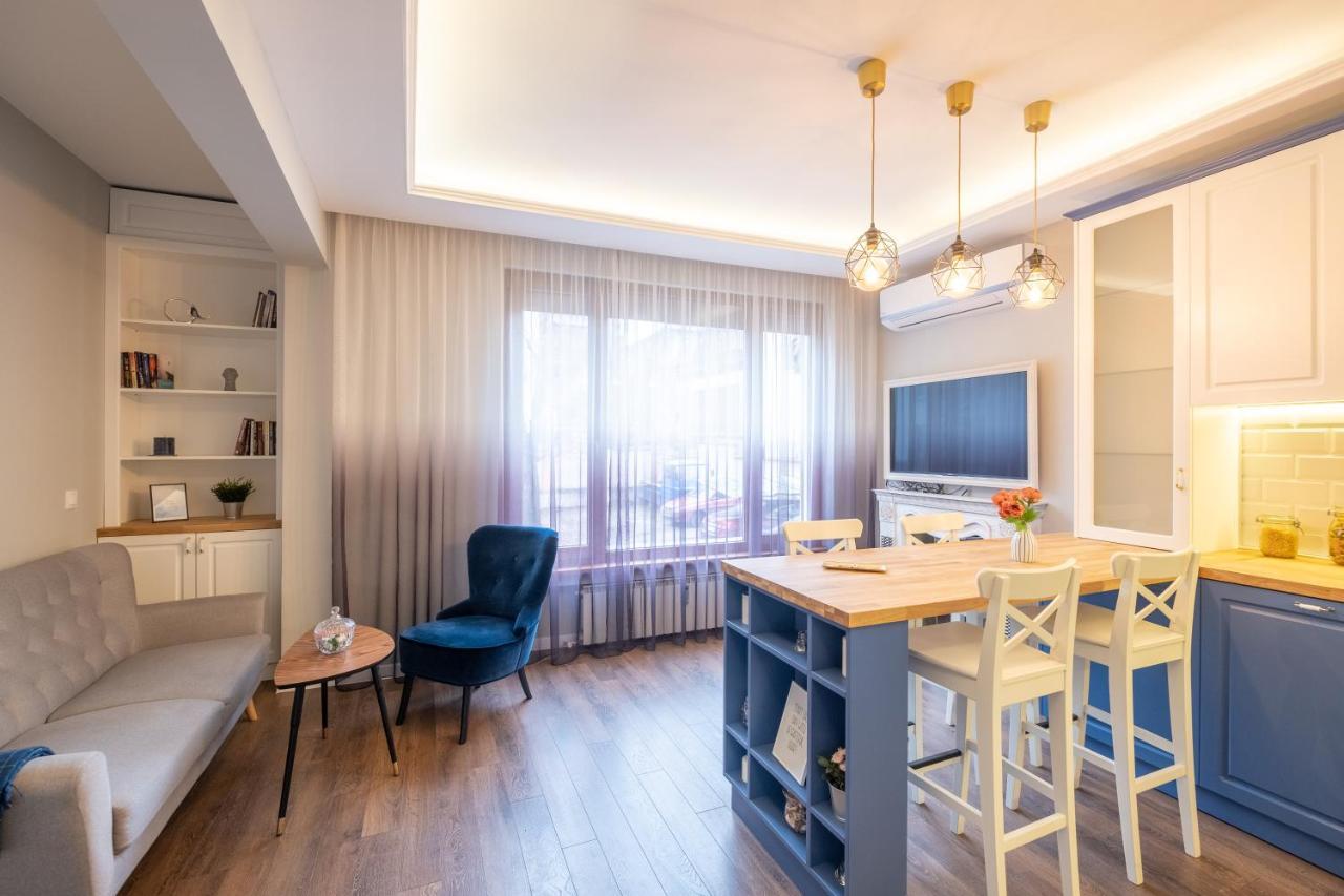 Designer & Cozy 2Bd Flat With A Parking In The City Center By Flat Mаnager София Экстерьер фото